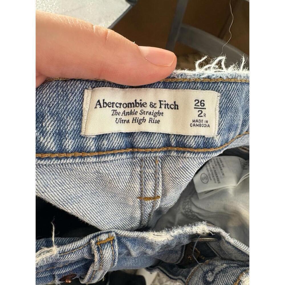 Abercrombie Fitch Jeans Womens 26 2 Ankle Straight Ultra High Rise Chewed Hem - Picture 9 of 11